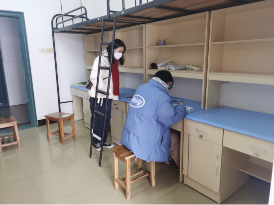 说明: //news.yhanimes.com/__local/5/DF/44/C94FFF316DF5A4CE9AEA6FAF7BF_B4EAC2BF_DE4DD.png