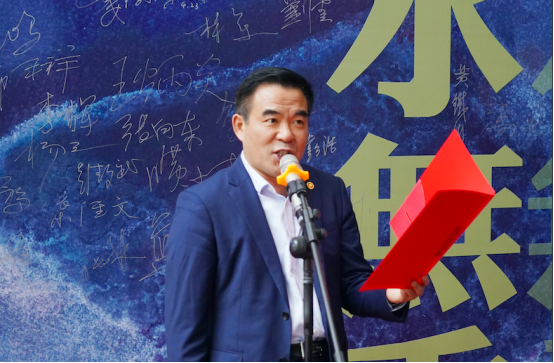 说明: //news.yhanimes.com/__local/7/89/48/DFBE5D59470B5663C719A993C48_9F8E5487_C4D1C.png