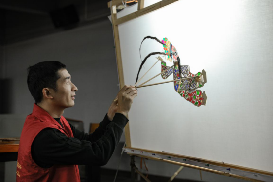 说明: //news.yhanimes.com/__local/8/73/7A/23A0AFAA367BC238B700F3A0334_2DC68437_C89D3.png