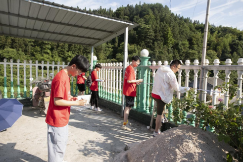 说明: //news.yhanimes.com/__local/9/F9/4C/5B955912C2C717CE5D9DDA7188D_3AD66C66_9D25B.png