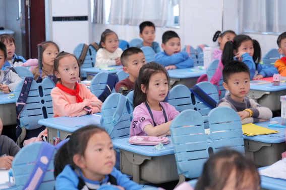 说明: //news.yhanimes.com/__local/B/E4/D5/C9364B368040504BC500F899A36_F4F933E8_D1C18.png