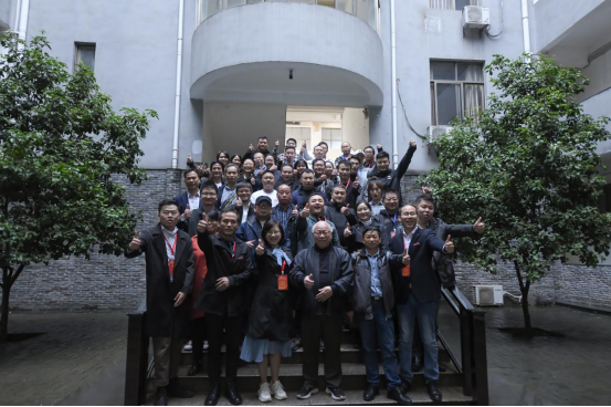 说明: //news.yhanimes.com/__local/F/0D/E6/3C489E6ABA0BE6D0E0E1CFC0DBE_8609B5E8_C72A5.png